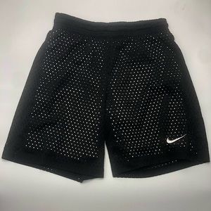 Nike Girls Black and White Mesh Basketball Shorts
